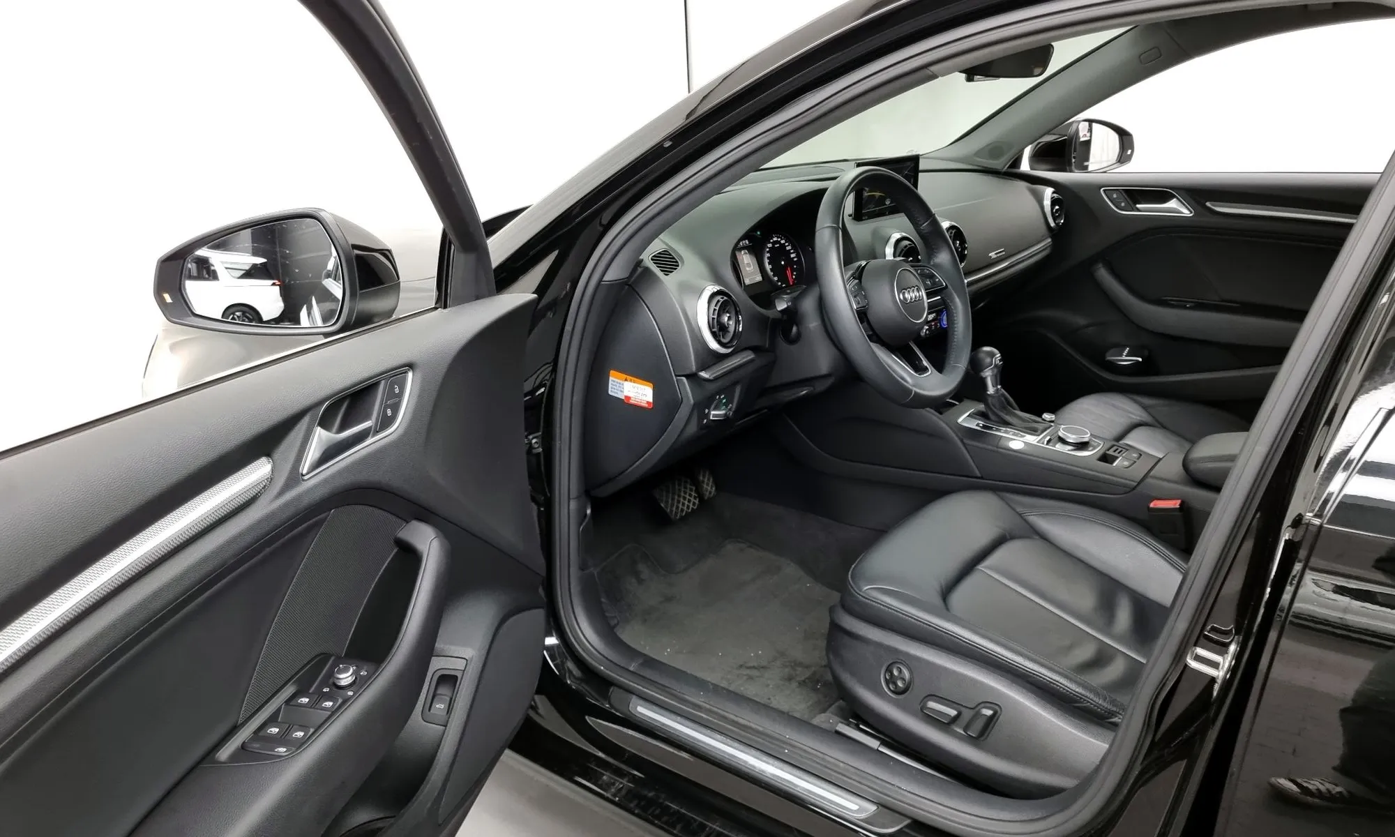 Лот 37930253, Изображение 11